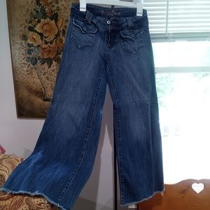 Vintage Bongo Jeans! Bell Bottoms! You will ADORE these jeans!!
